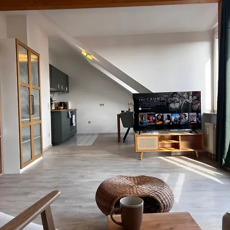 City-view With Balcony, 公寓 *